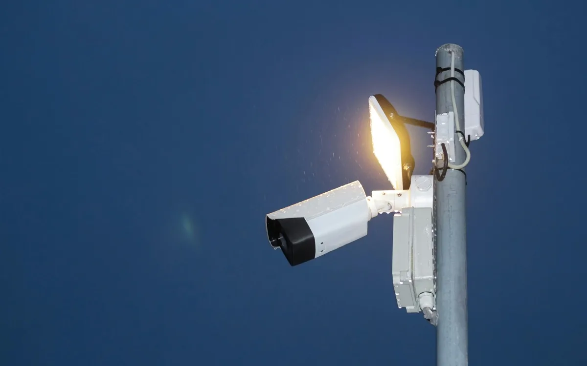 Камеры скорости "Ekin BOX SPOTTER" на дороге в Жетісу фиксируют нарушения ПДД