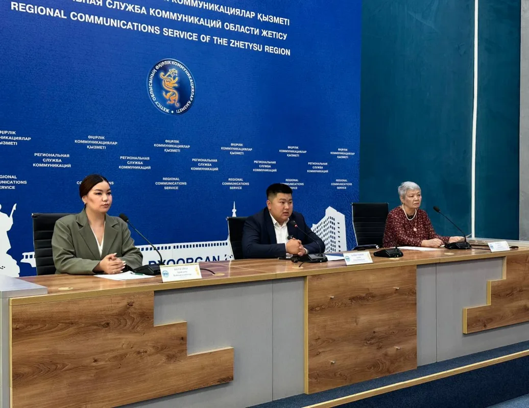 Студенты Жетісу на мероприятии социального проекта STUDENT HUB ZHETISU