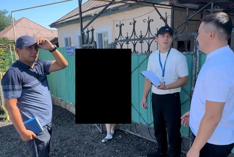 Мобильная группа проводит рейд по выявлению несанкционированных свалок в Уштобе