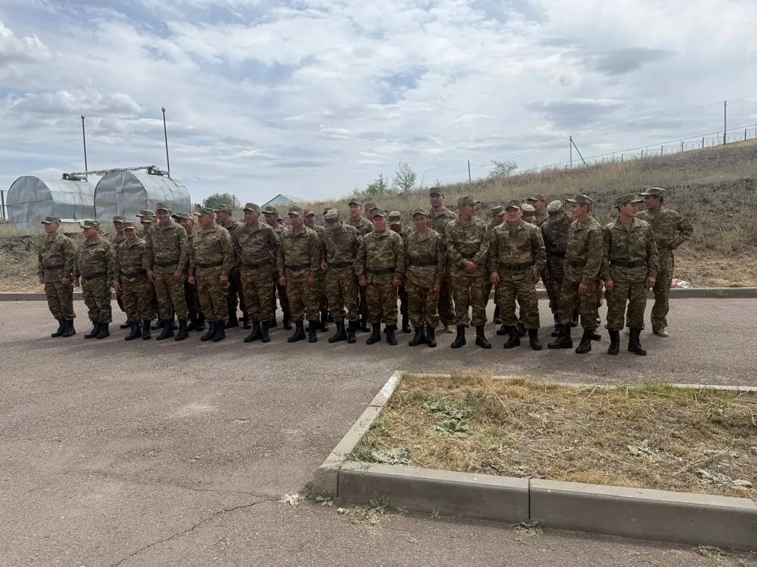 Резервисты территориальной обороны области Жетісу на учебных сборах в Кербулакском районе.