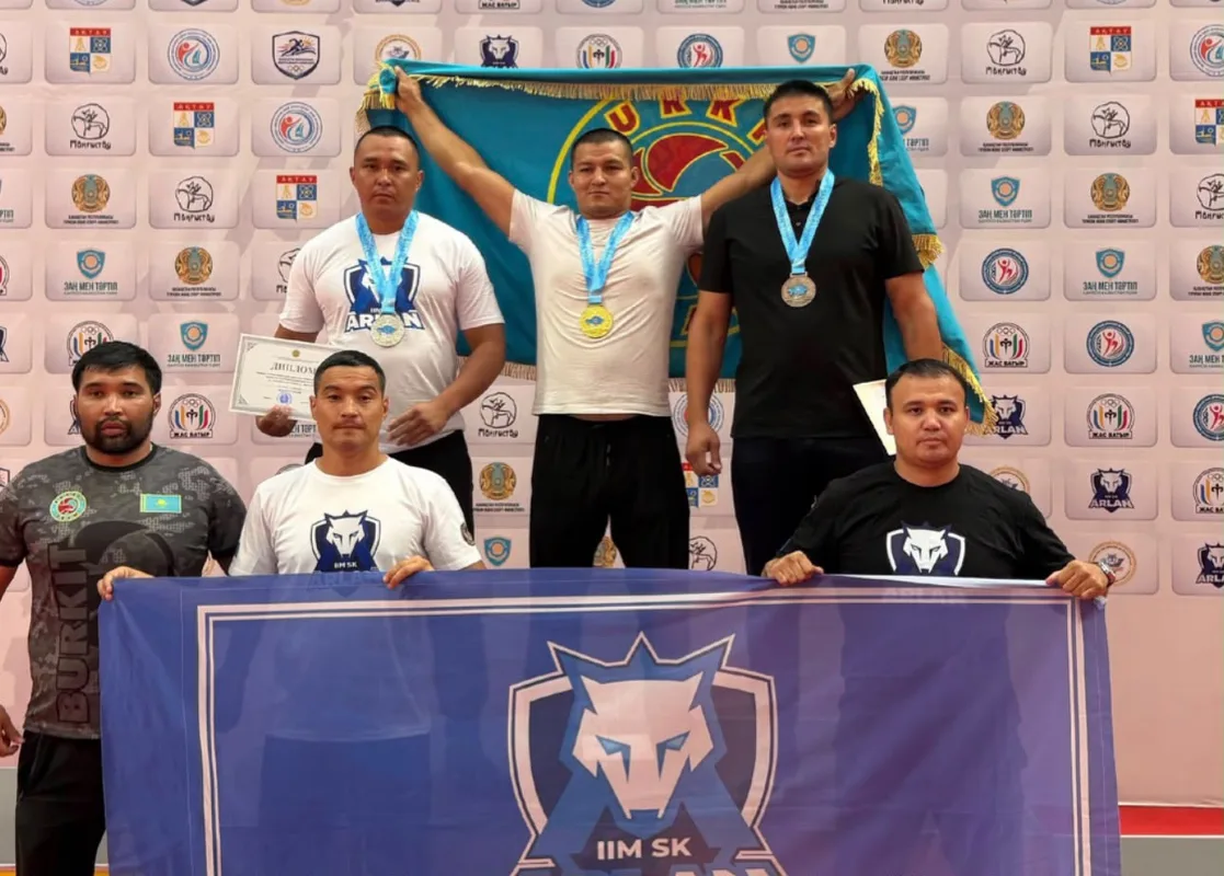 Спортсмены Жетісу с медалями на чемпионате Казахстана по универсальному бою в Актау.
