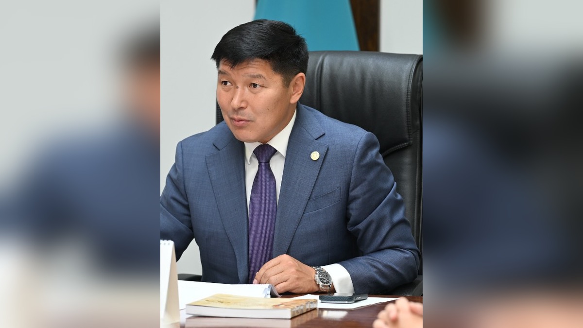 Аким Талдыкоргана Ернат Бәзіл поддержал инициативы деловых женщин